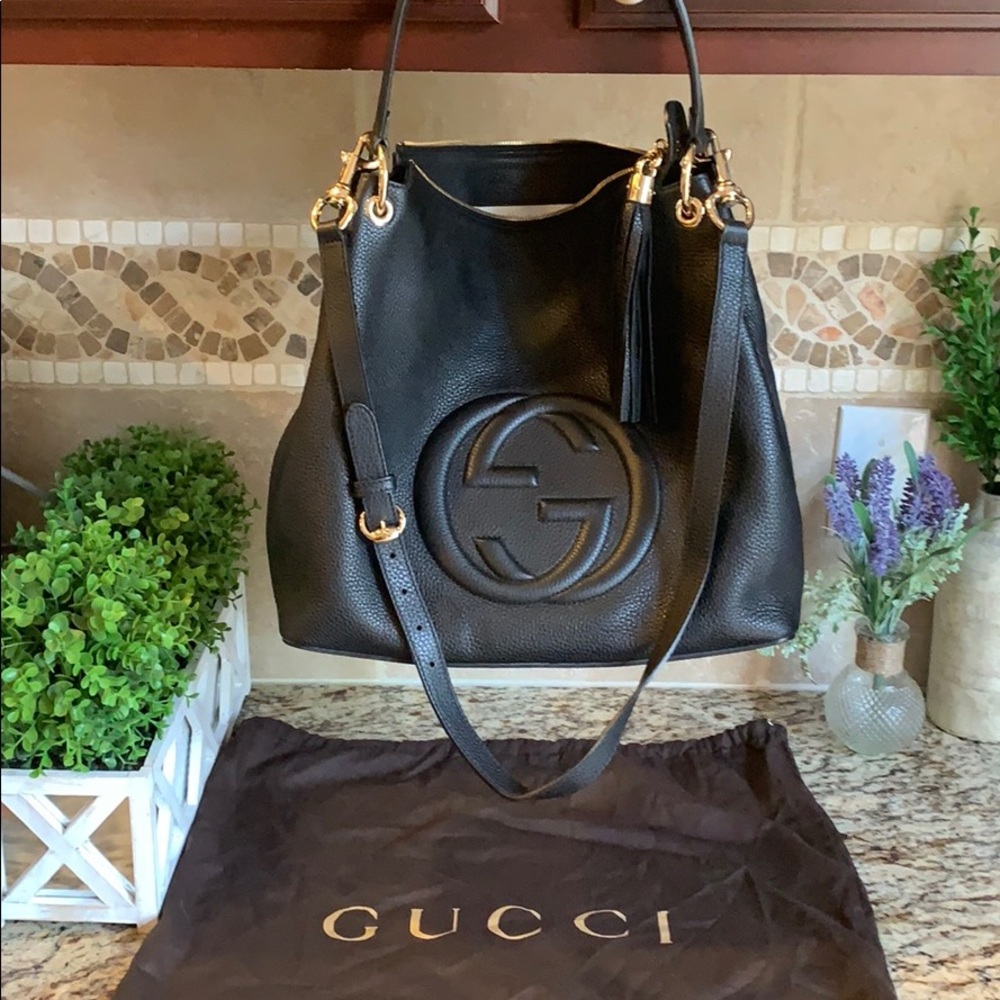 Gucci Pebbled Calfskin Large Soho Hobo Black